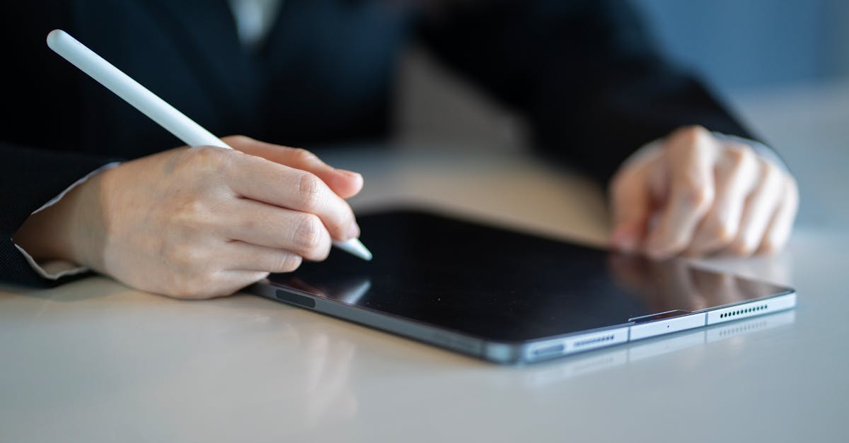 Memahami Regulasi Digital: Panduan Sederhana untuk Pemilik Bisnis di Era Modern