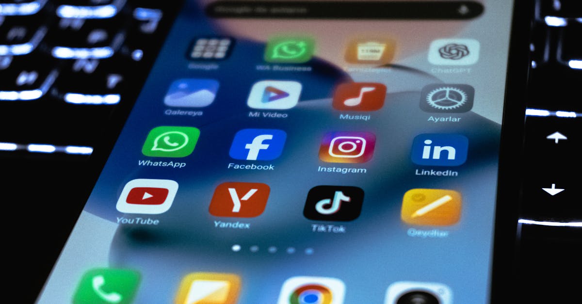 Mengenal Regulasi Digital: Mengapa Pemilik Bisnis Harus Melek Aturan Teknologi?