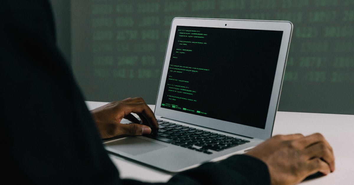 Melindungi Bisnis dari Ancaman Digital: Panduan Keamanan Siber bagi Pemilik Usaha
