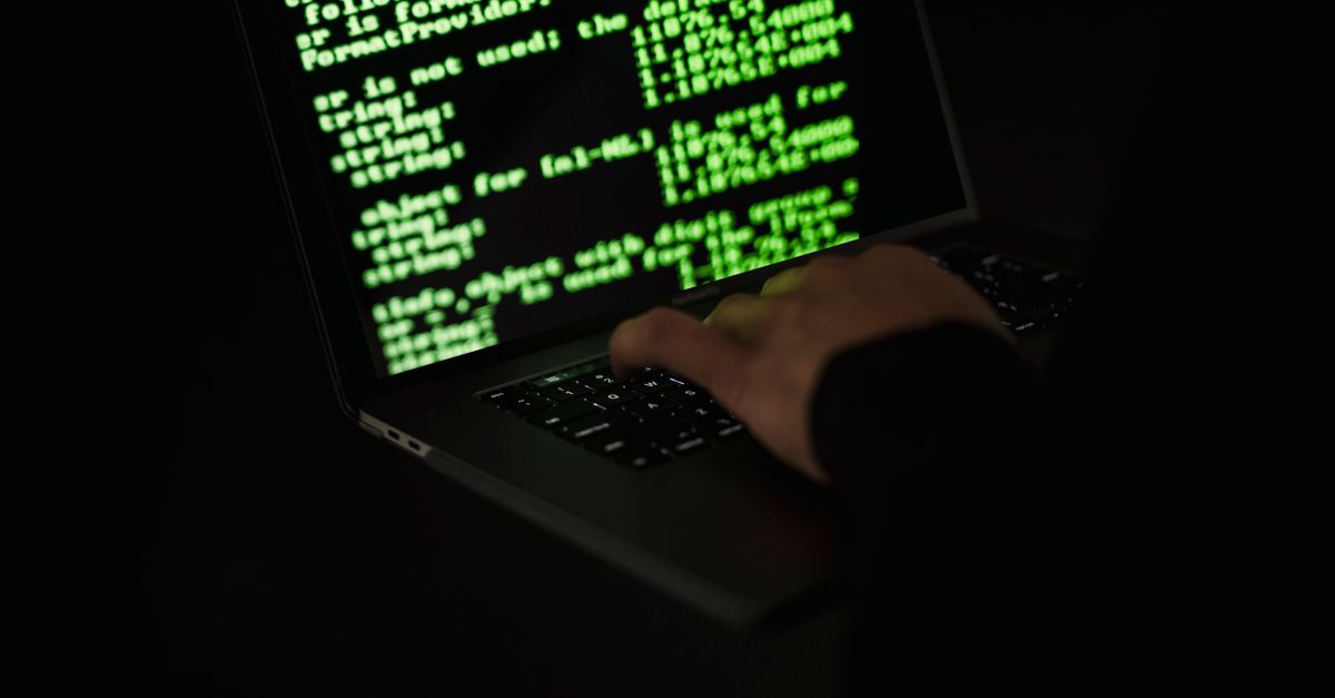 Melindungi Bisnis Online: Langkah Mudah Cybersecurity untuk Pemula